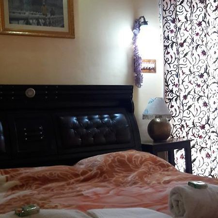 Blooming Dale Hotel Σριναγκάρ Εξωτερικό φωτογραφία